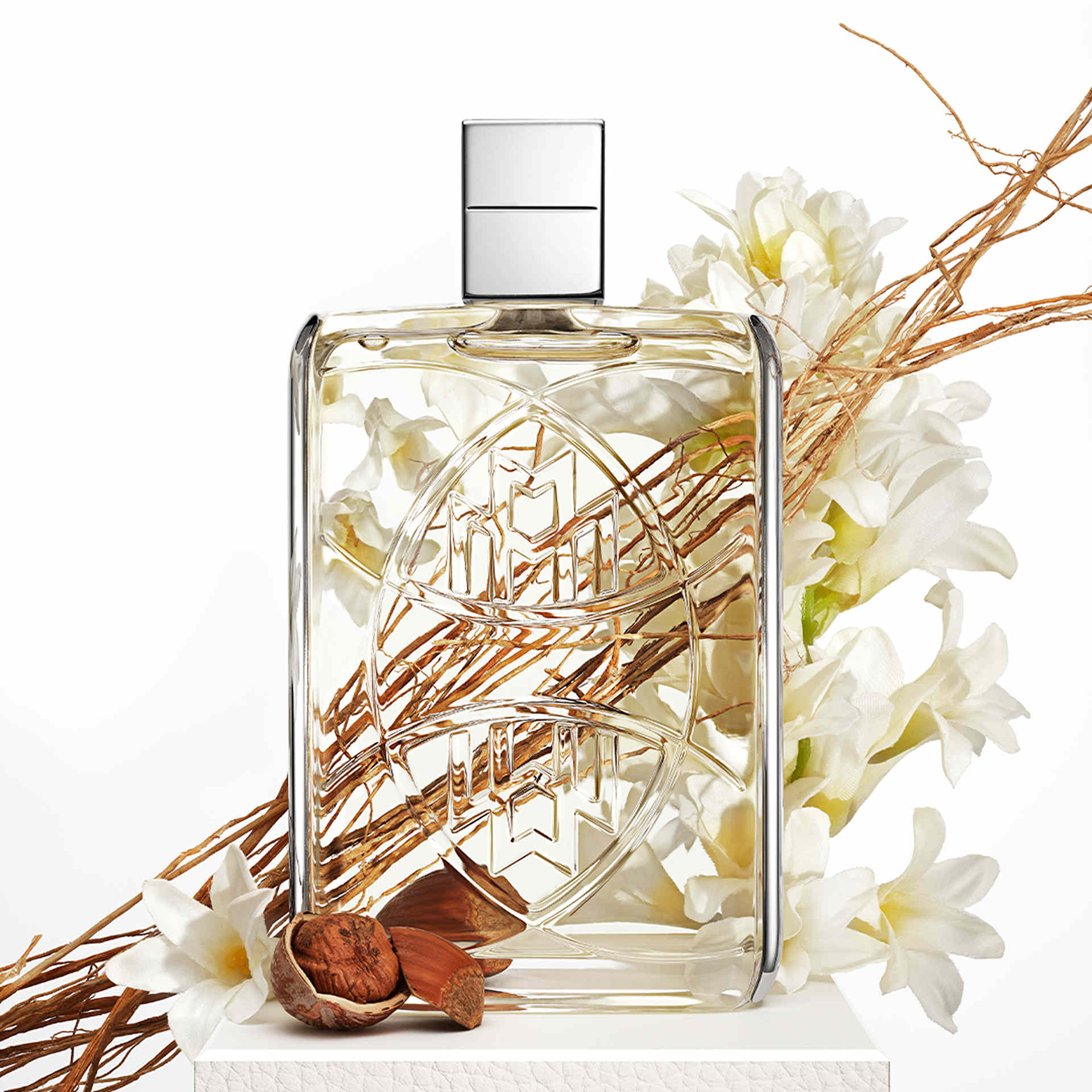 VIBRANT TUBEROSE